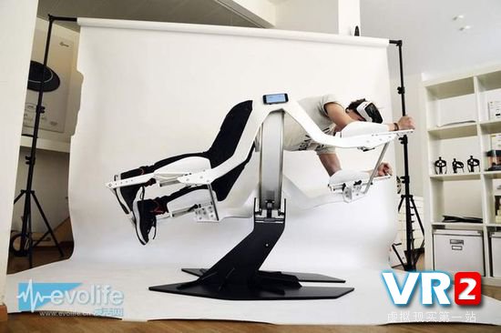 在虚拟世界练出肌肉 Icaros健身器把VR游戏带入健身领域