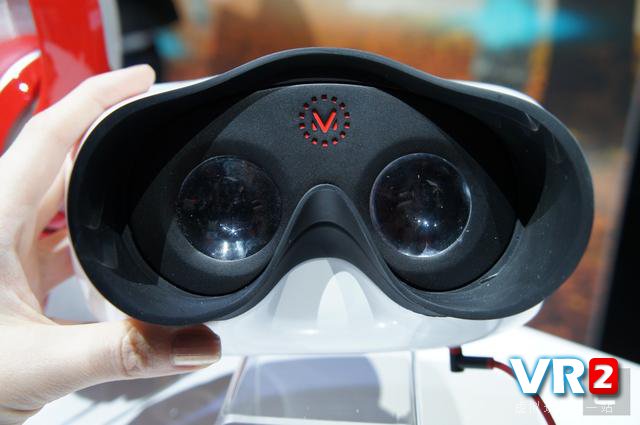 View-Master VR头盔试玩：可俩人一起体验